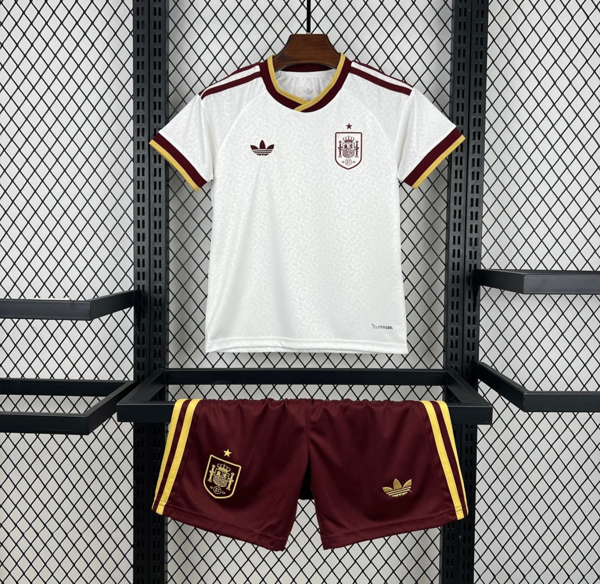 Kit Enfant Espagne Extérieur 25-26