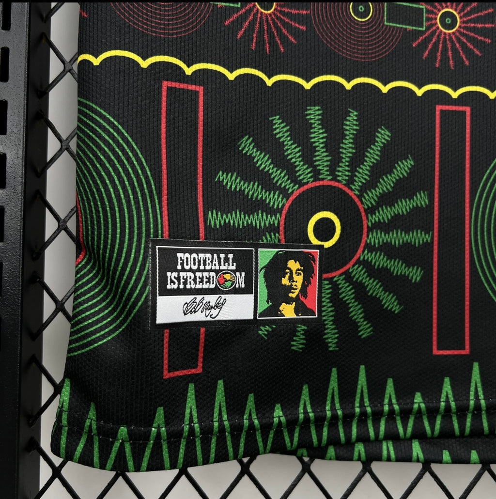 Maillot Jamaïque édition Bob Marley