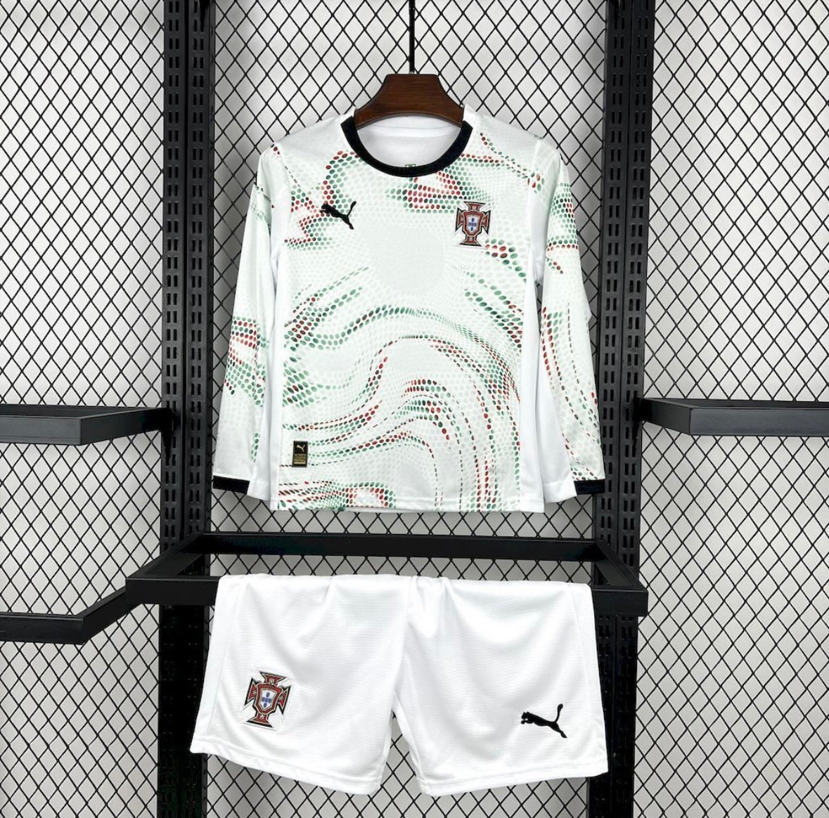 Kit Enfant Portugal Extérieur Manches Longues 25-26