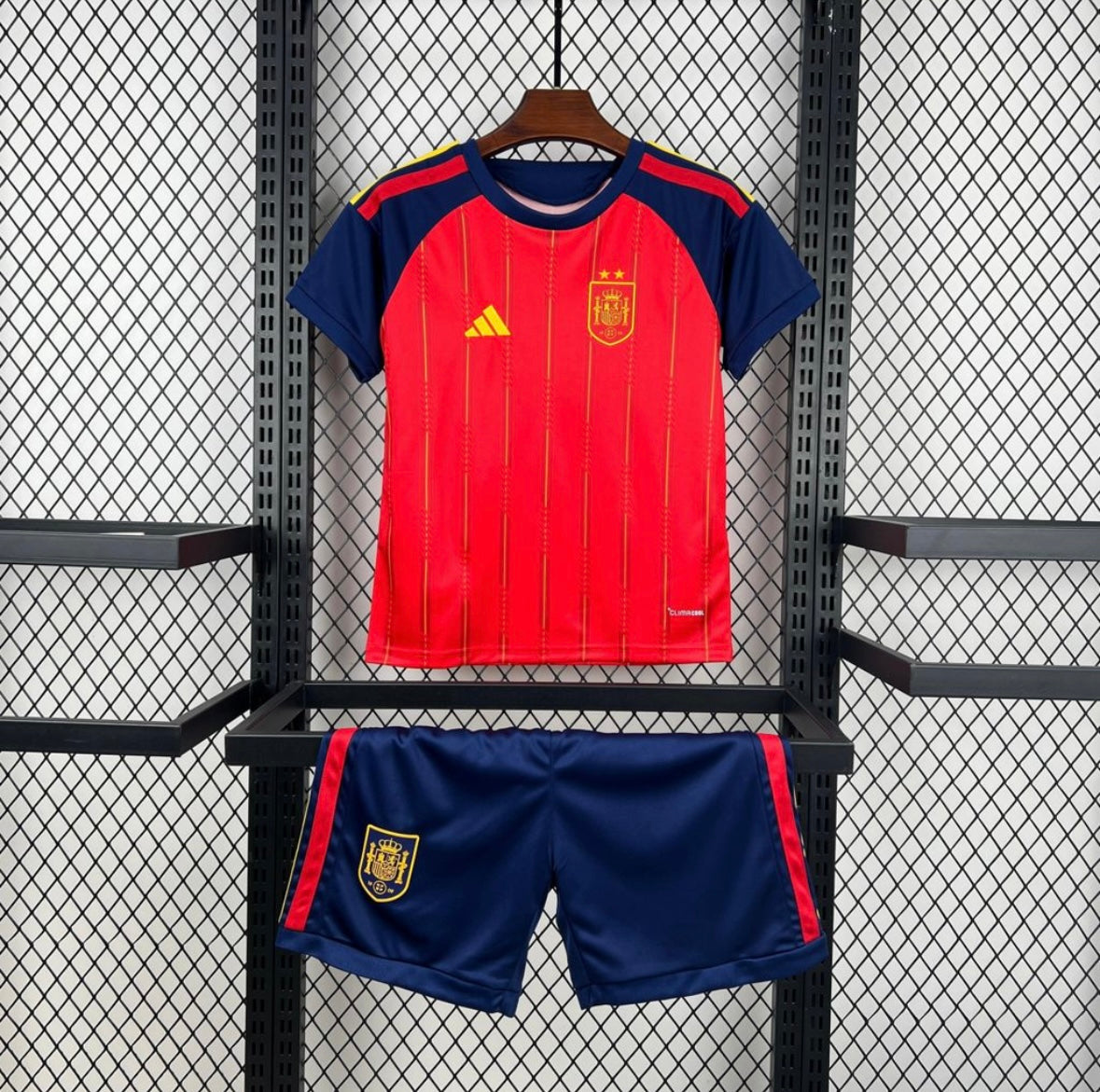 Kit Enfant Espagne 2 étoiles Extérieur 25-26