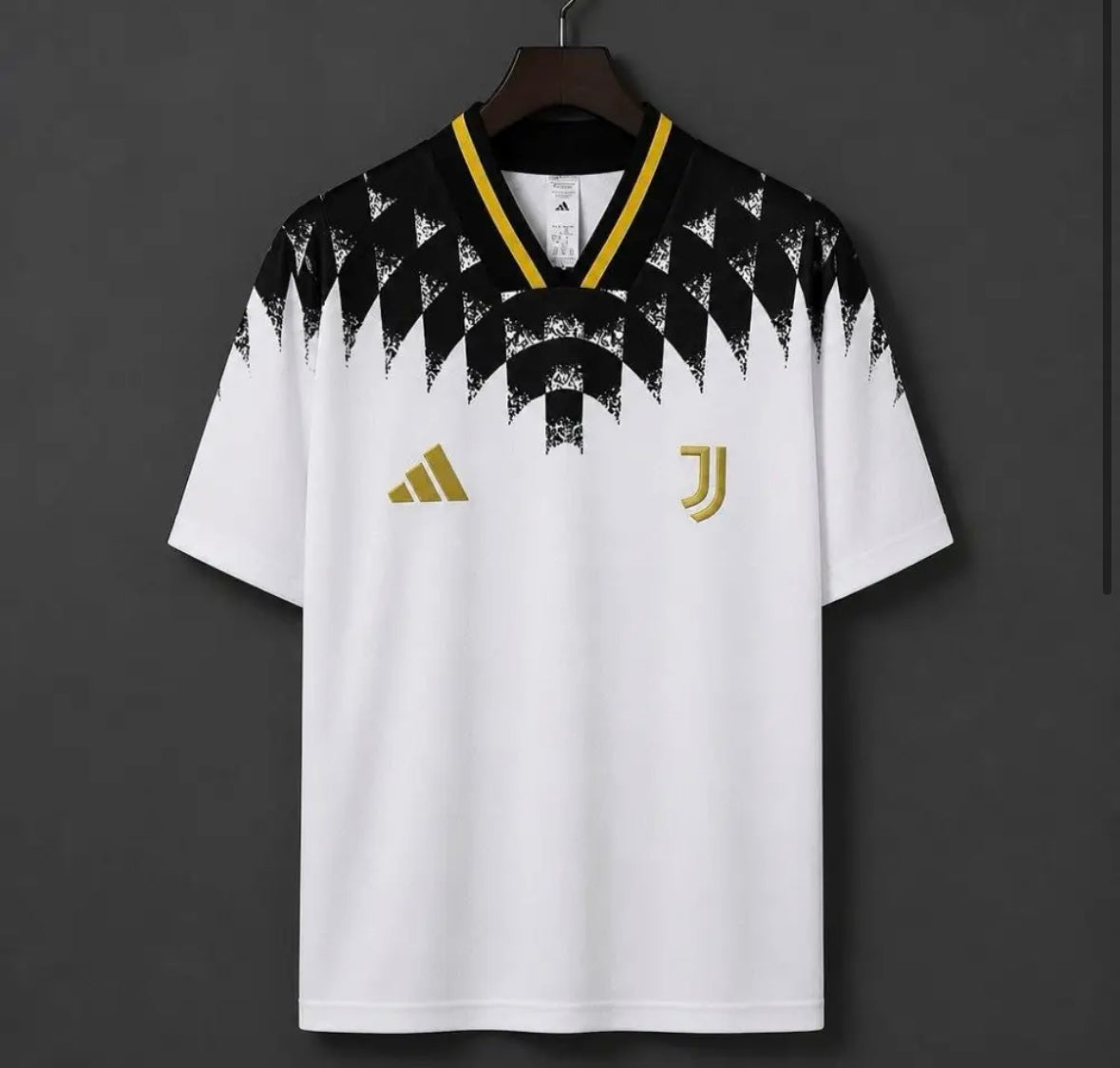 Maillot Juventus Concept 26-27
