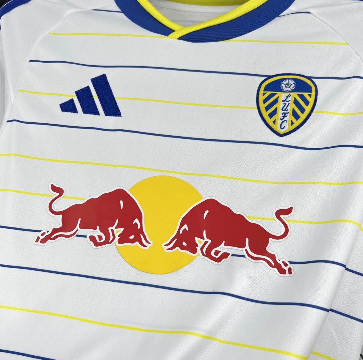 Maillot Leeds United Domicile 26-27