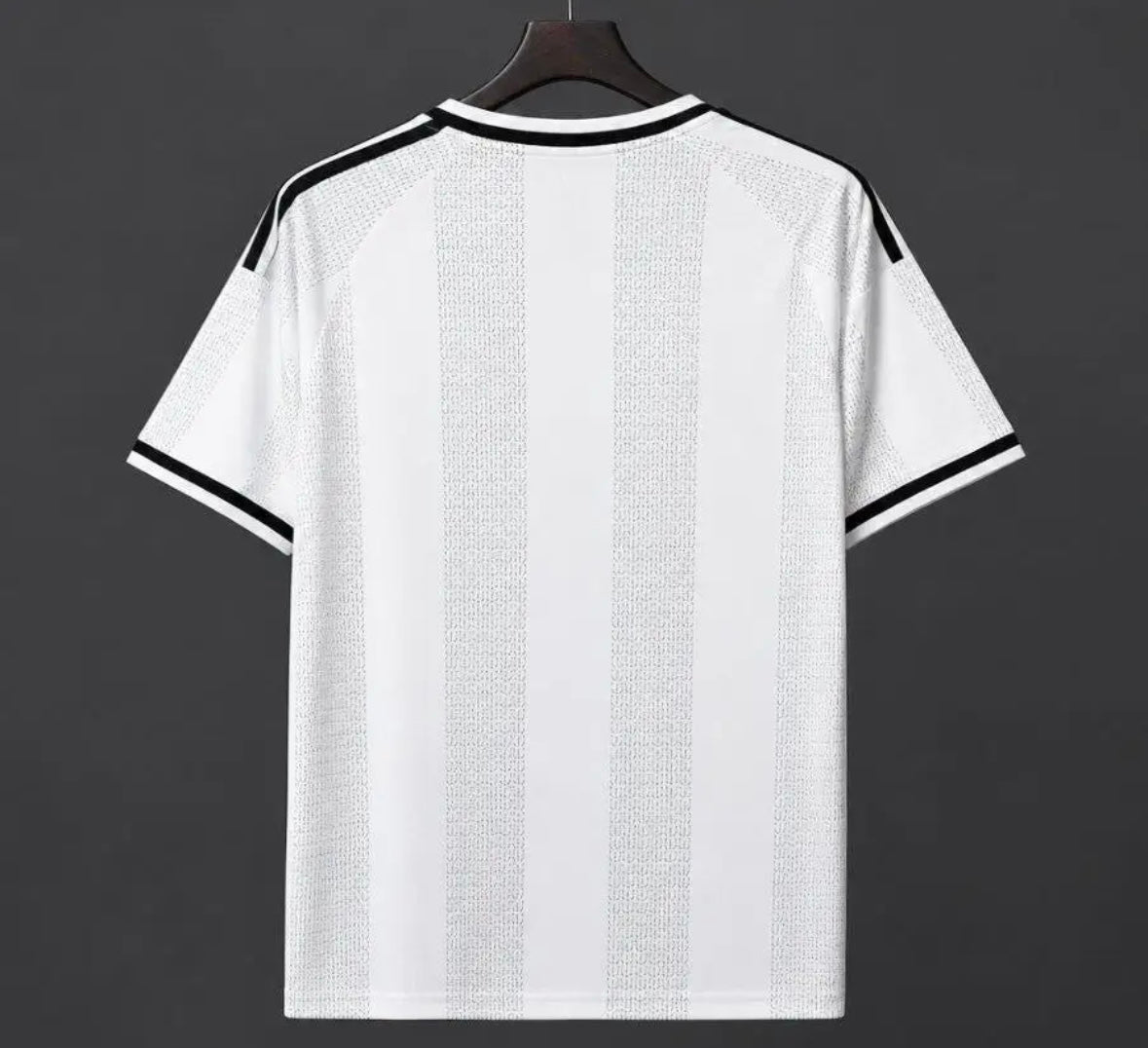Maillot Eintracht Francfort Extérieur 26-27